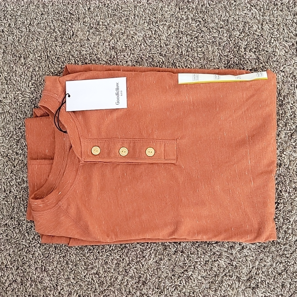 Bundle of Men's Goodfellow Long Sleeve Shirts - Picture 2 of 8